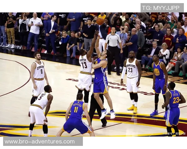 2014年NBA总决赛快船与步行者的巅峰对决回顾与精彩瞬间分析 2014年NBA总决赛快船与步行者的巅峰对决回顾与精彩瞬间分析