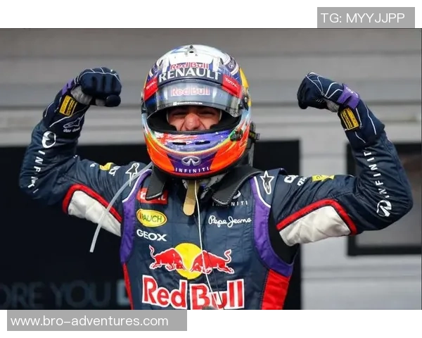 维特尔重返赛道展现不屈精神力争在新赛季中再创辉煌