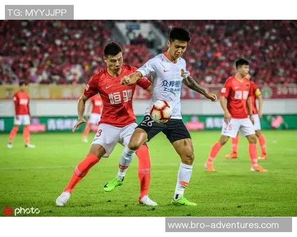 恒大与卓尔全场对决精彩回顾及赛后分析展现足球魅力与团队精神